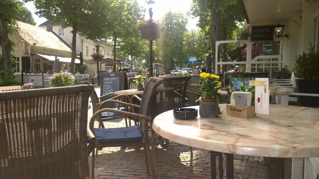 Hotel De Kroon Oirschot Eksteriør bilde